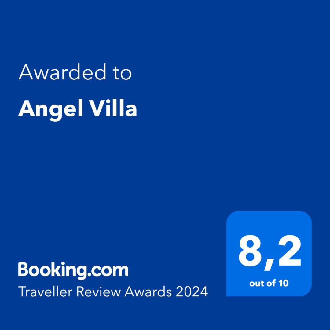 Angel Villa Strovlés 외부 사진